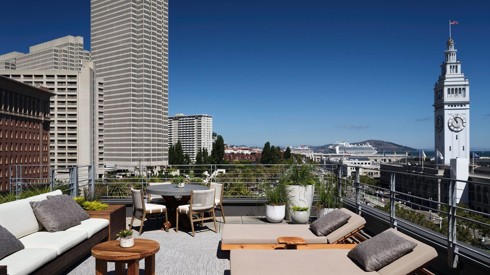 1 Hotel San Francisco interior
