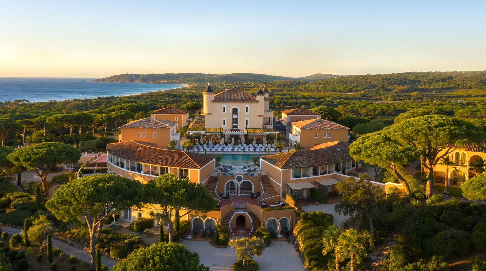Airelles Saint-Tropez, Château de la Messardière interior