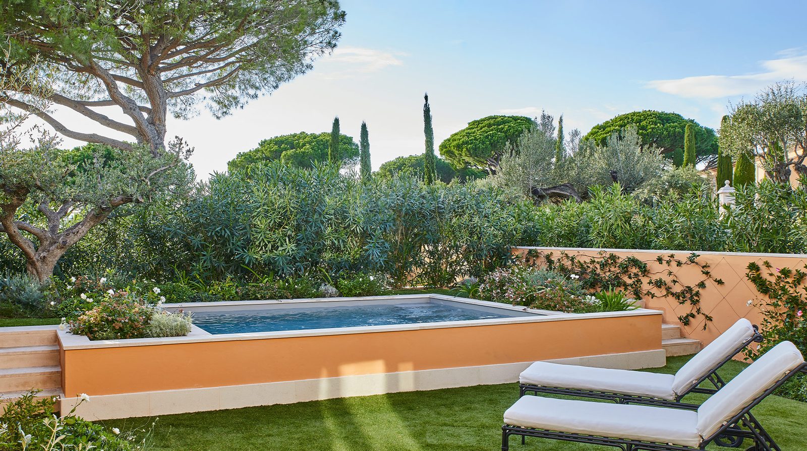 Airelles Saint-Tropez, Château de la Messardière interior