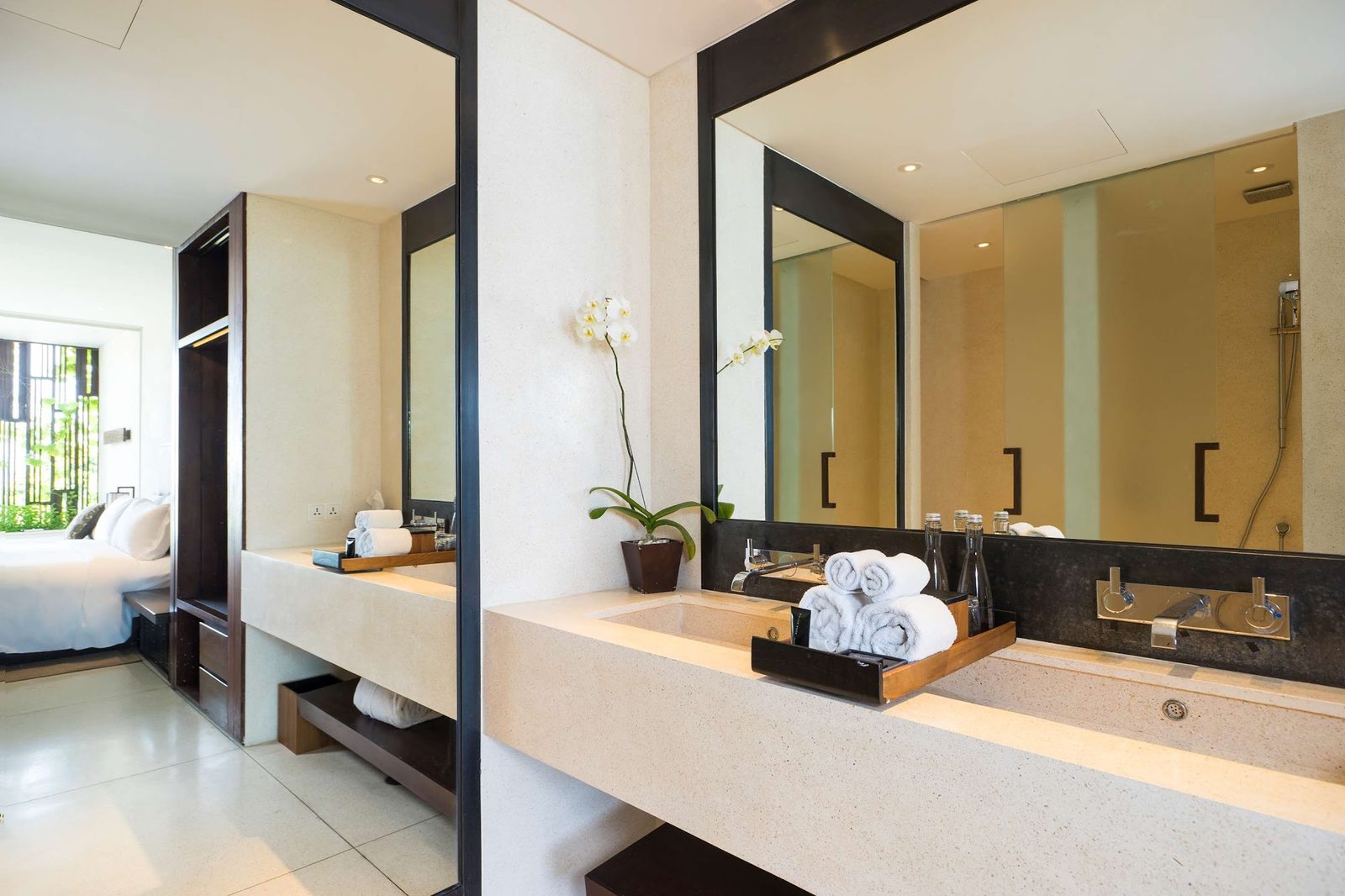 Alila Seminyak interior