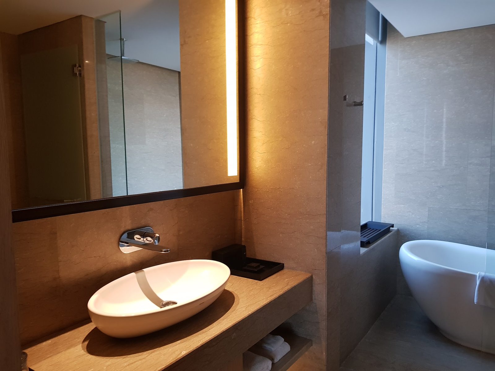 Alila Solo interior