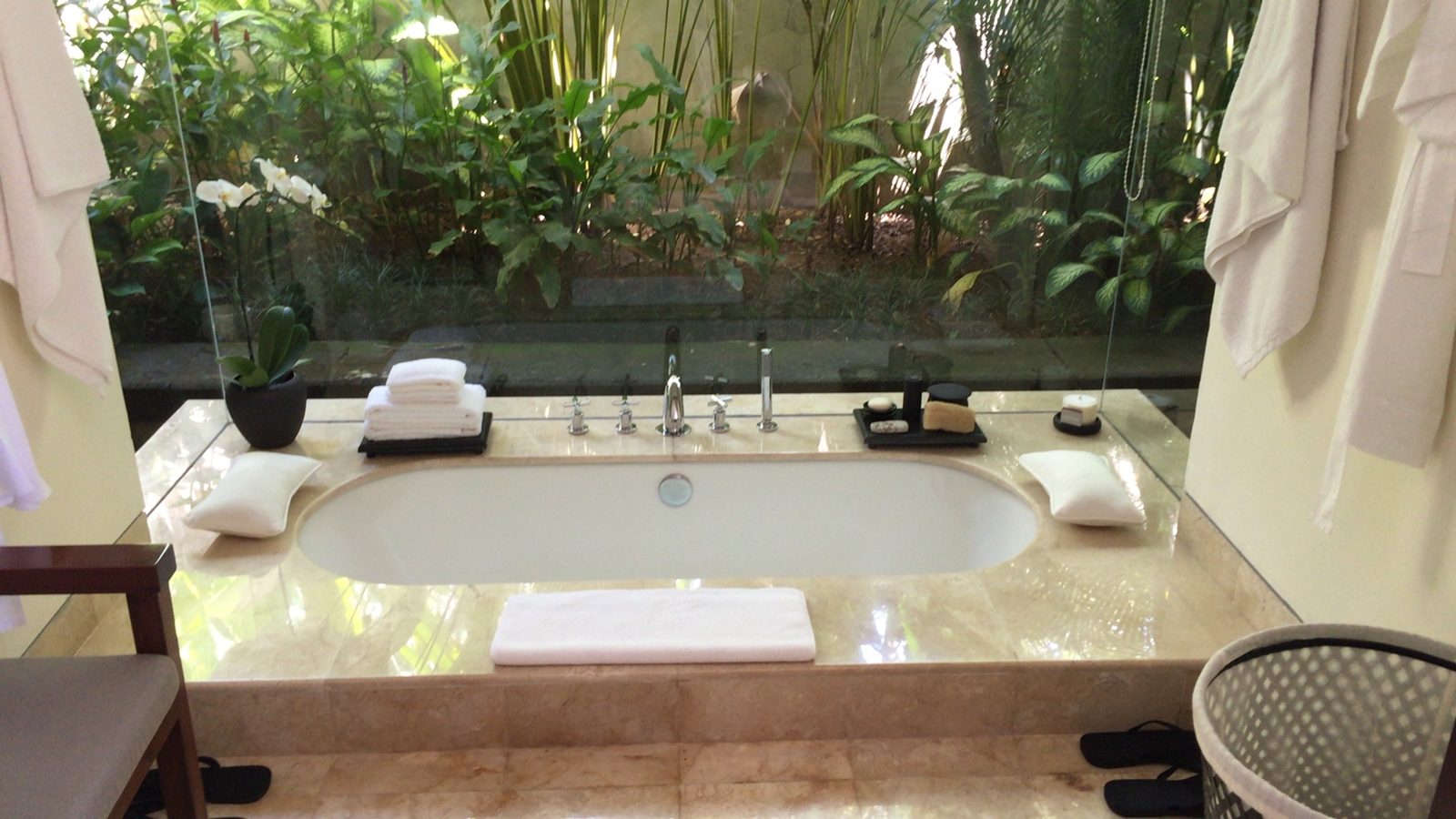 Aman Villas at Nusa Dua interior