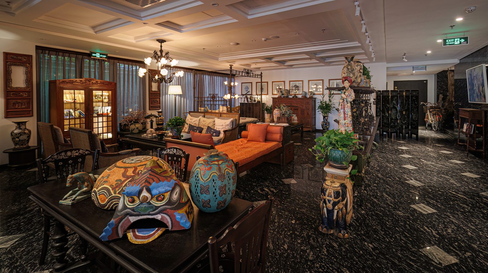 Amanaki Thao Dien interior