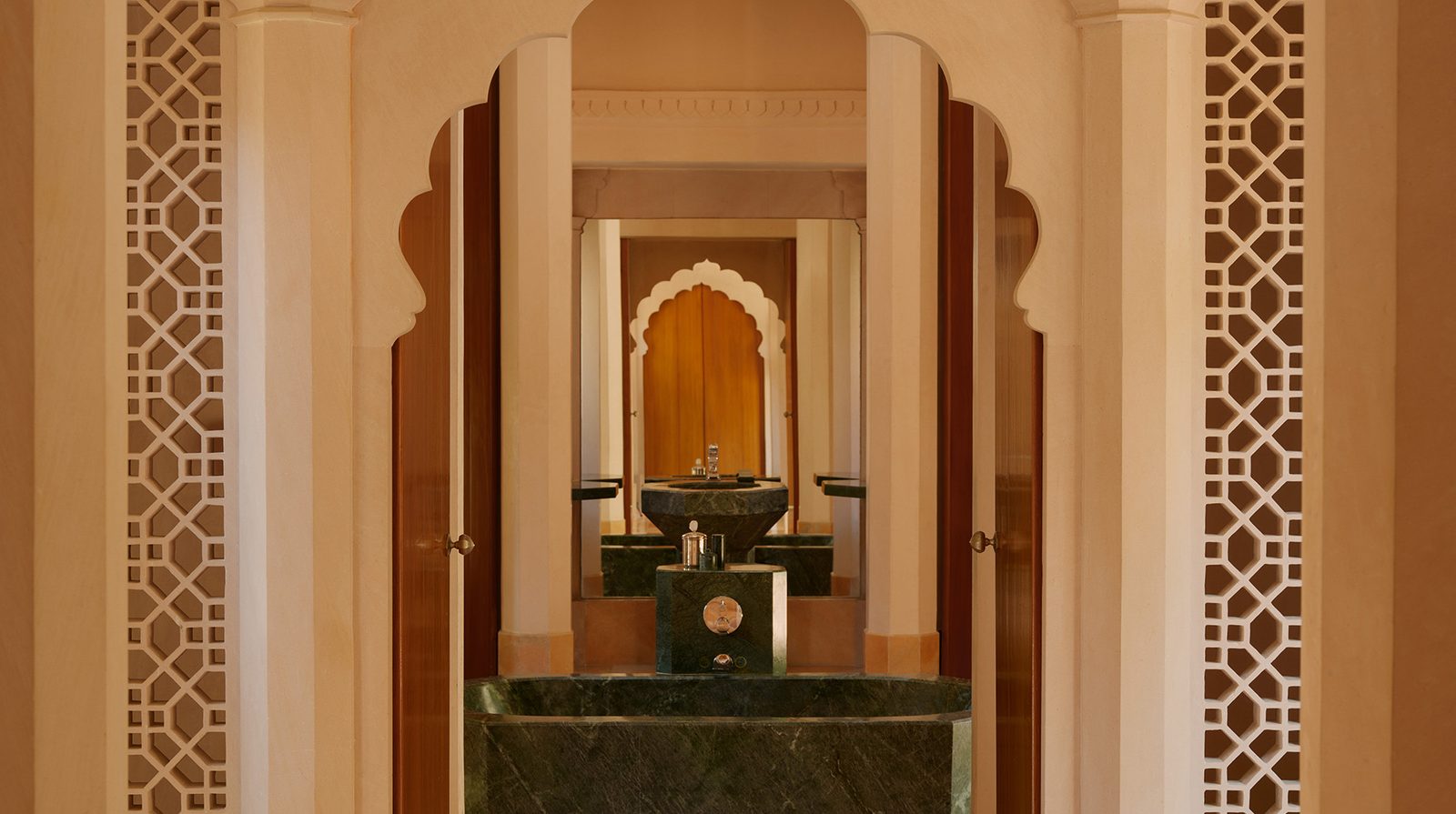 Amanbagh interior