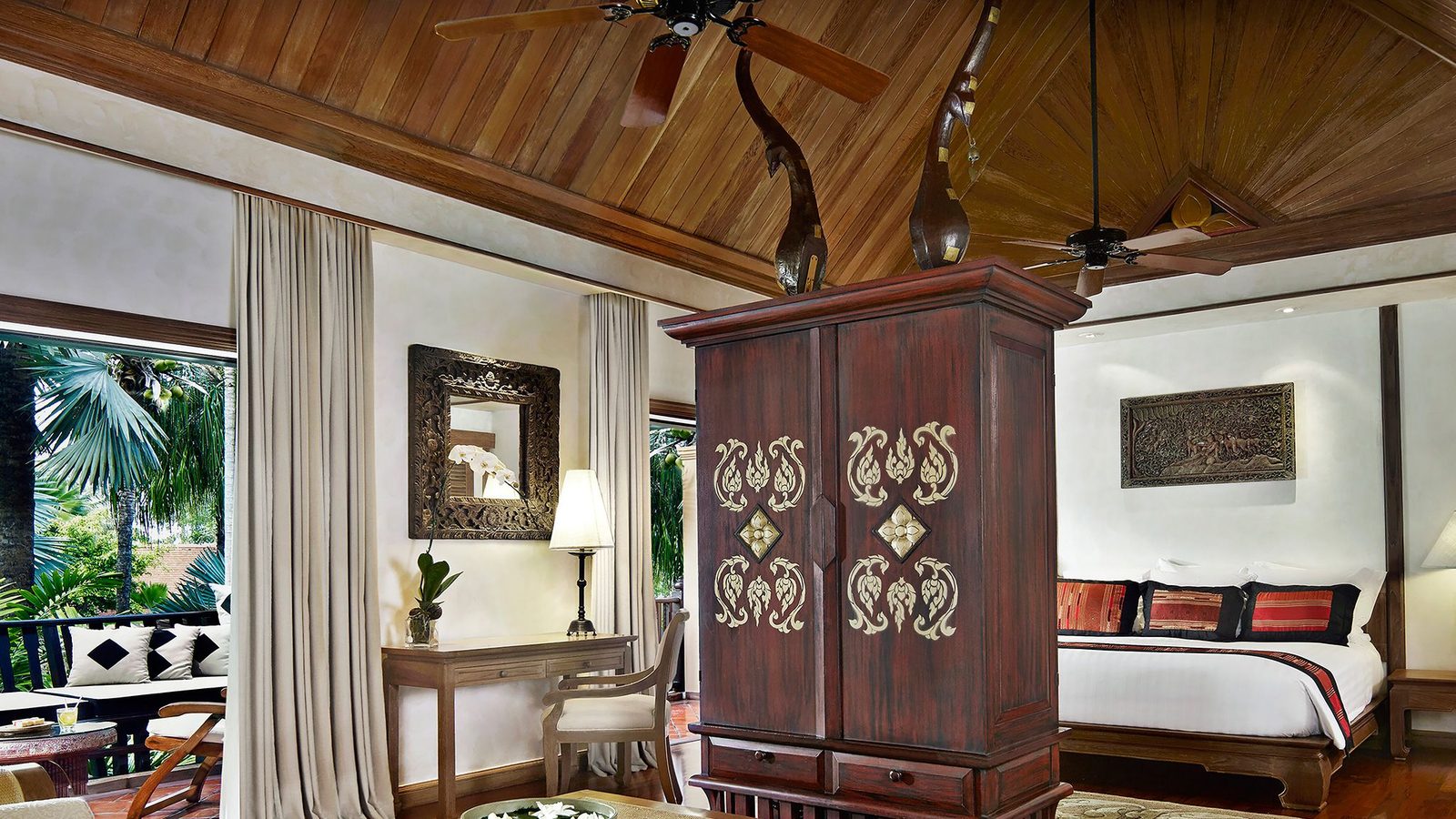Anantara Hua Hin Resort interior