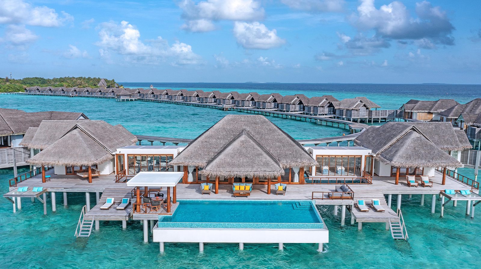 Anantara Kihavah Maldives Villas interior