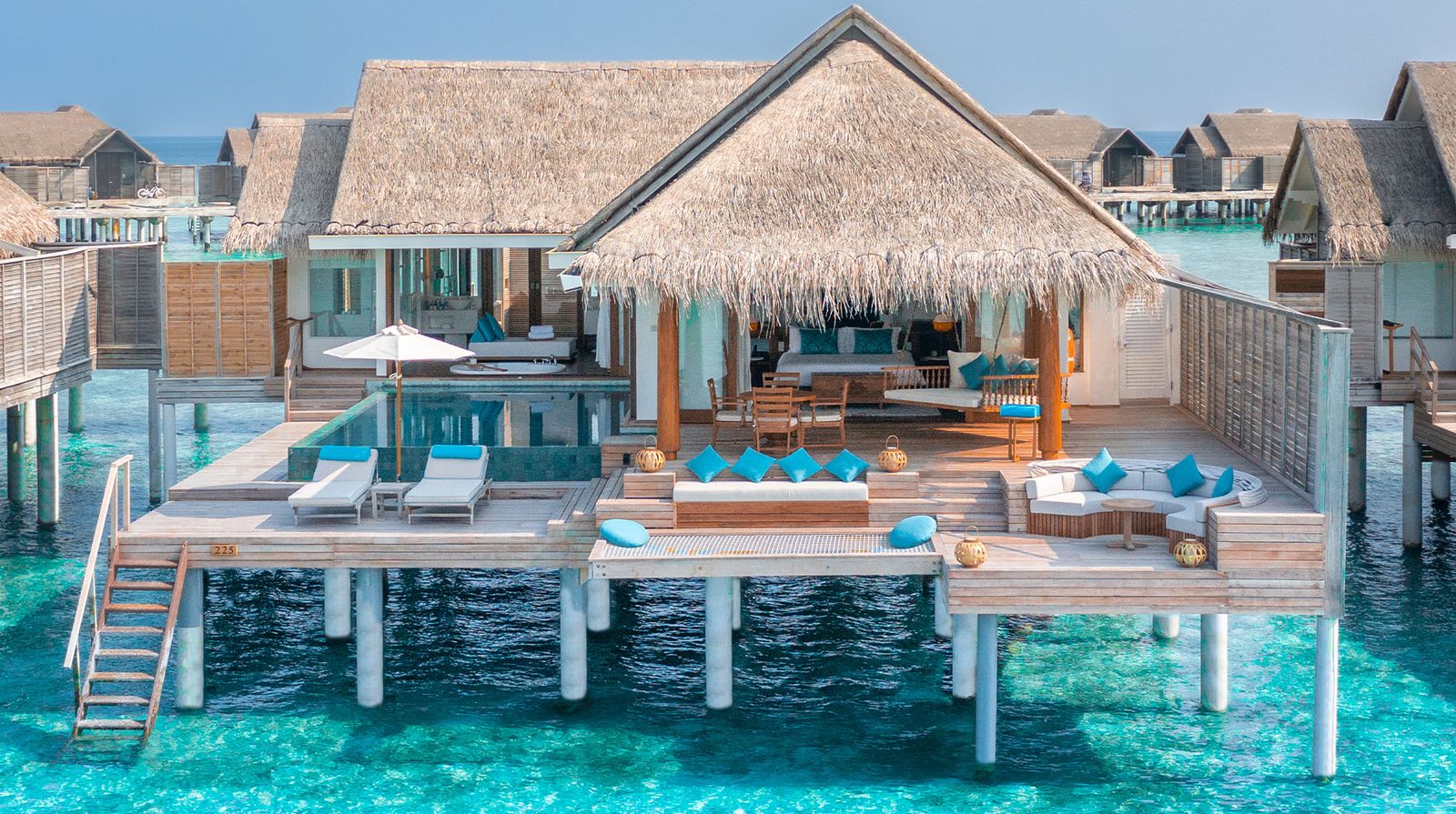 Anantara Kihavah Maldives Villas interior