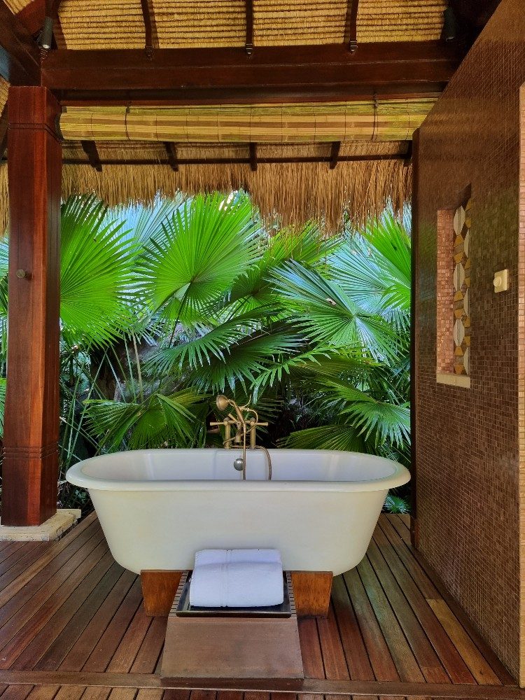 Anantara Maia Seychelles Villas interior