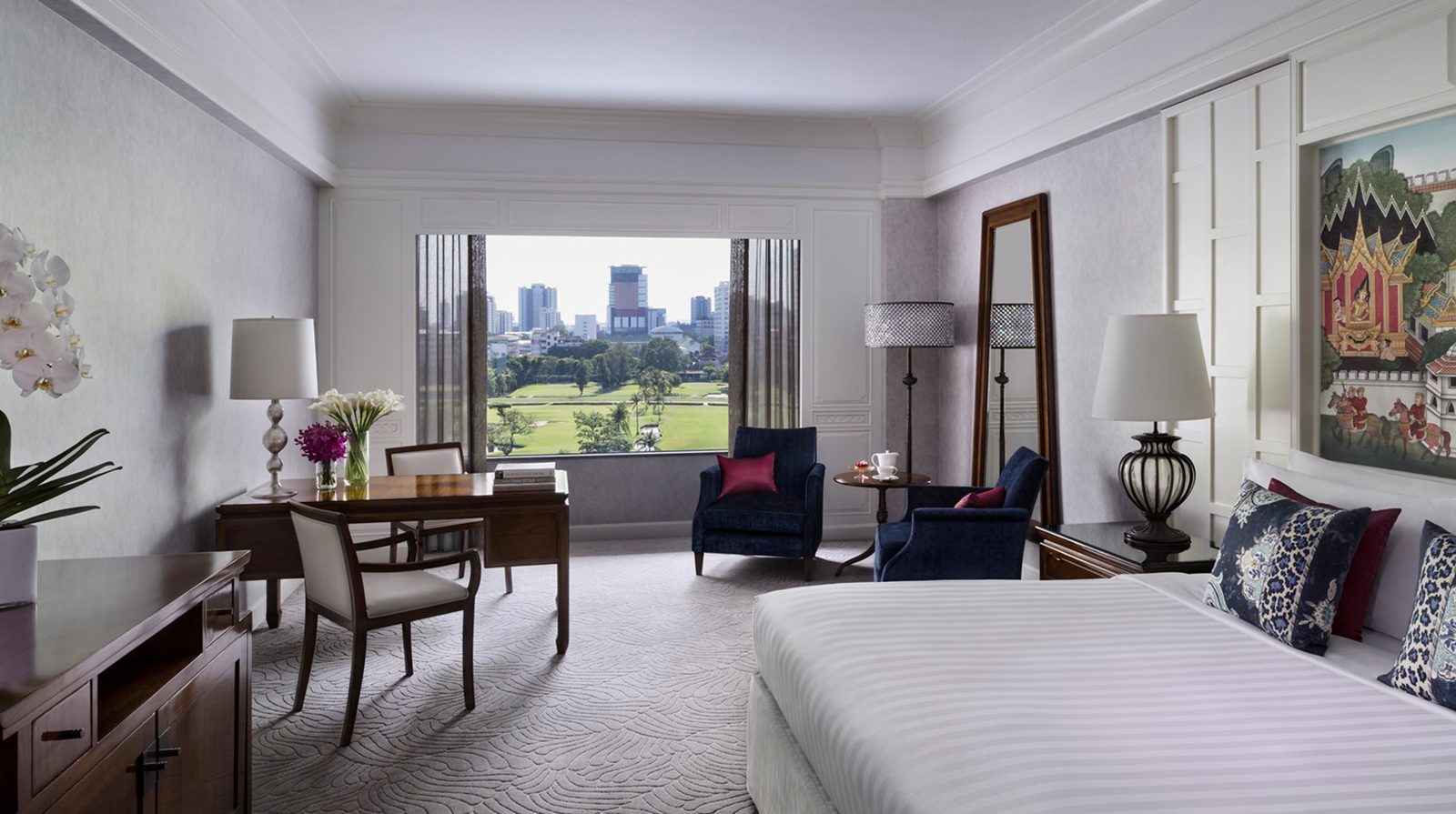 Anantara Siam Bangkok Hotel interior