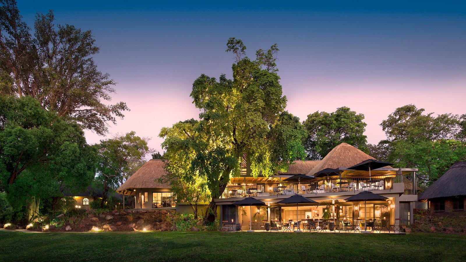Stanley & Livingstone Boutique Hotel interior