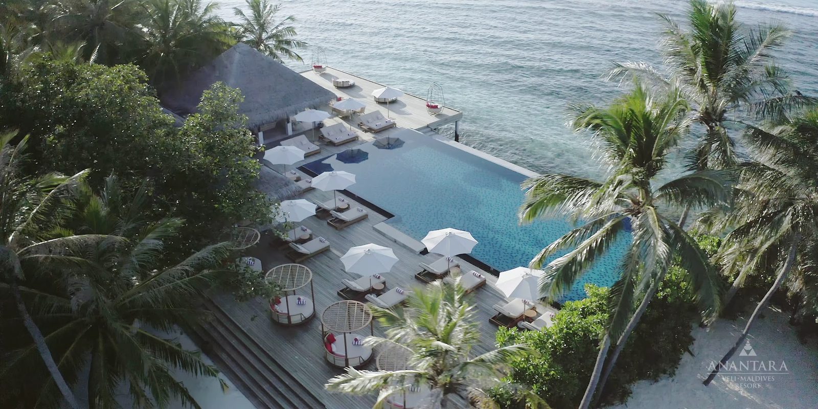 Anantara Veli Maldives Resort interior