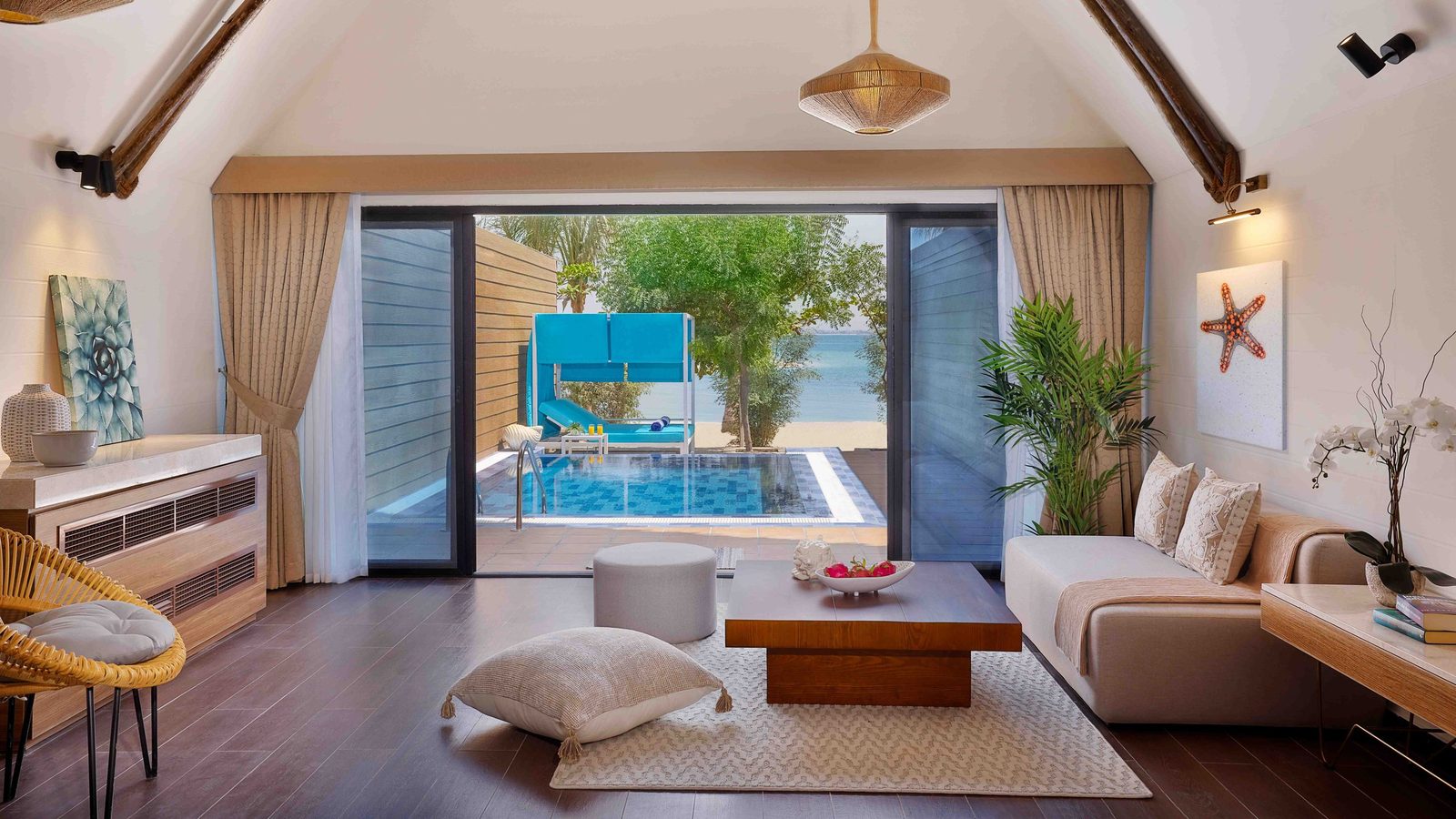 Anantara World Islands Dubai Resort
