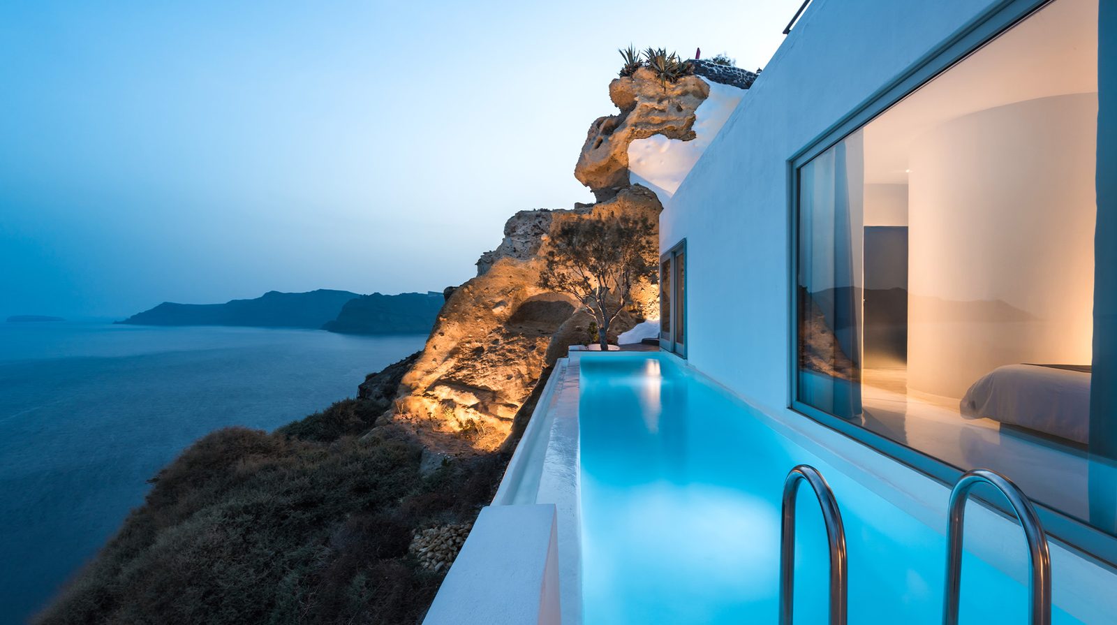 Andronis Luxury Suites interior