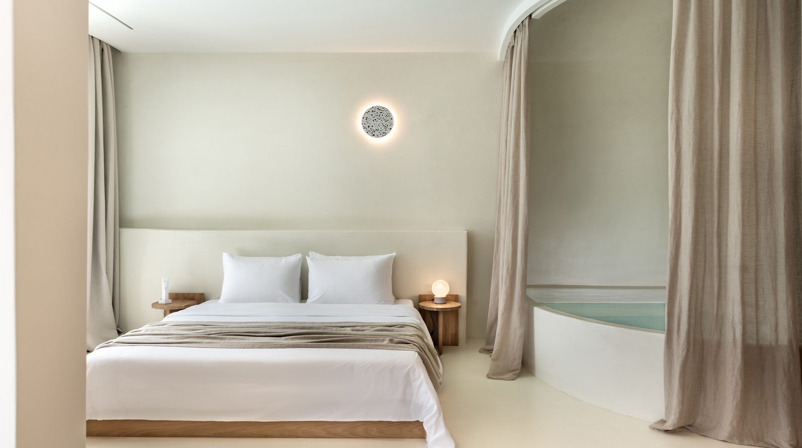 Andronis Luxury Suites