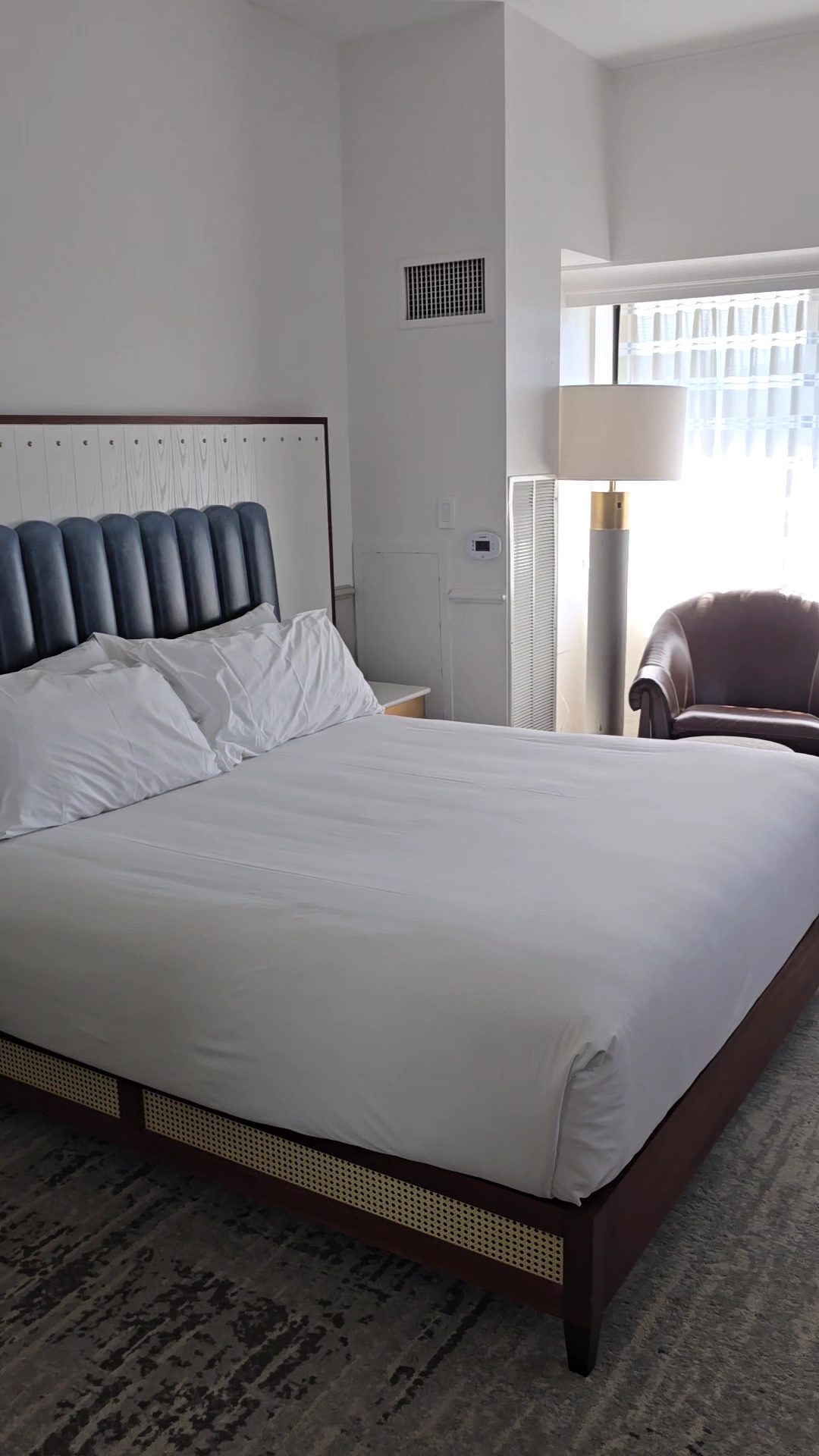 Annapolis Waterfront Hotel interior