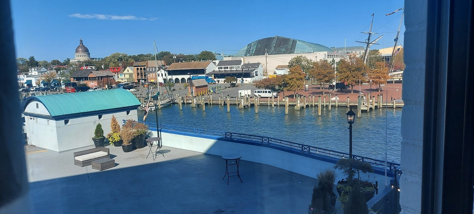 Annapolis Waterfront Hotel interior