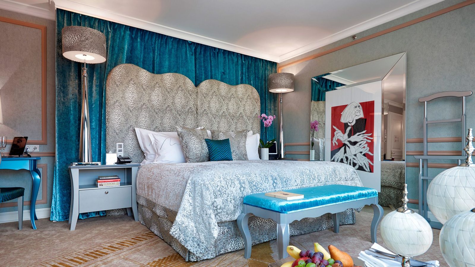 Aria Hotel Budapest by Library Hotel Collection interior