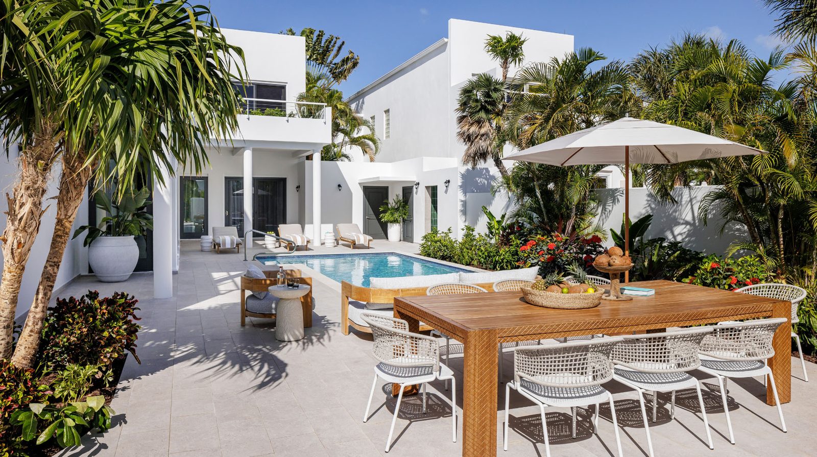 Aurora Anguilla Merrywing Beach interior