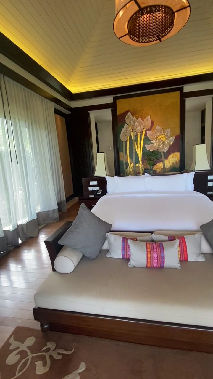 Banyan Tree Lang Co interior