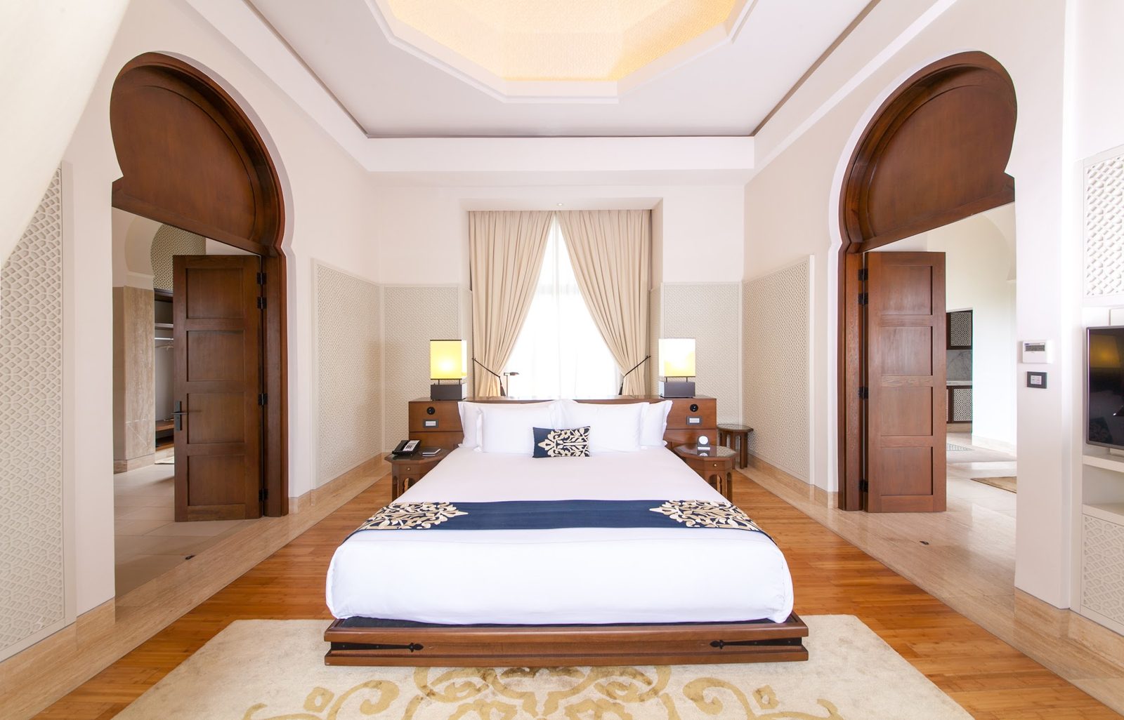 Banyan Tree Tamouda Bay interior