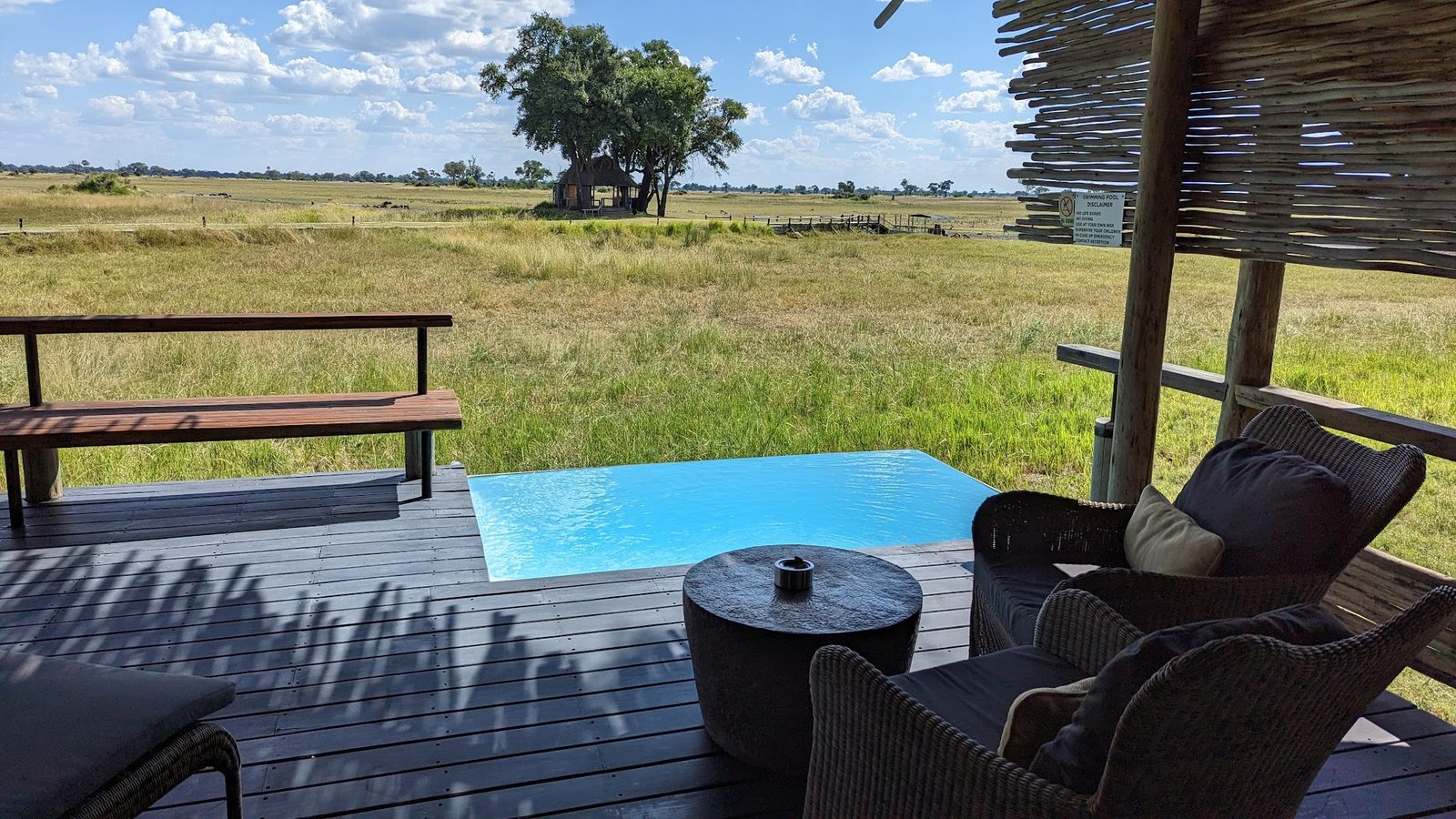 Belmond Safaris (Eagle Island Lodge) interior