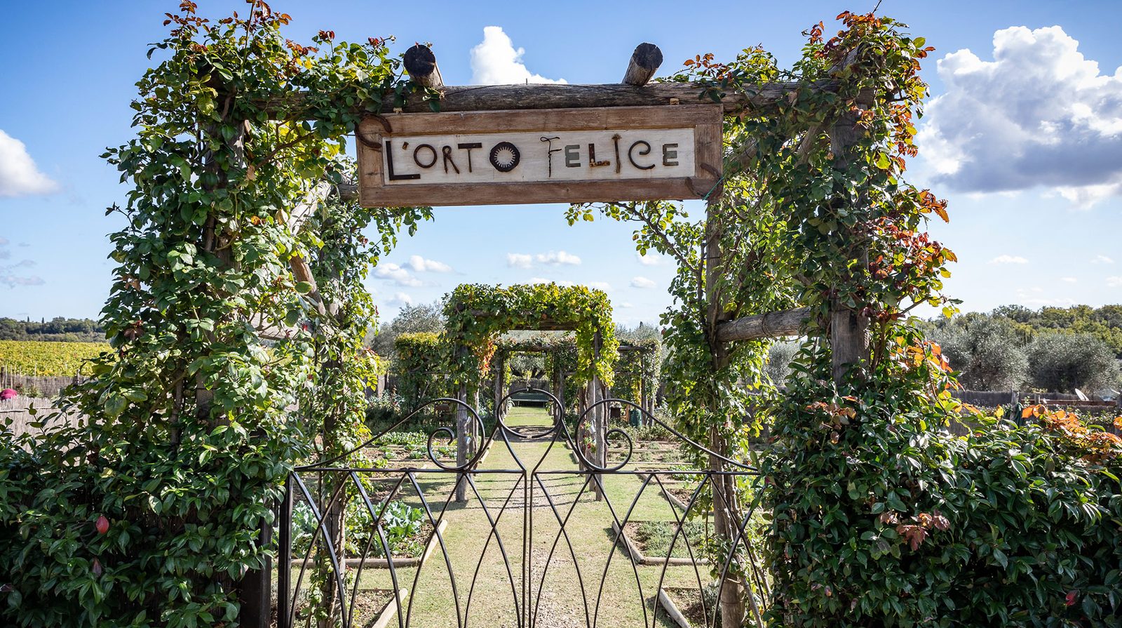 Borgo San Felice interior
