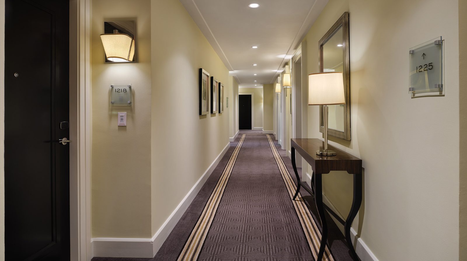 Bristol Panama interior