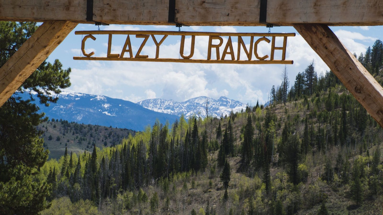 C Lazy U Ranch interior