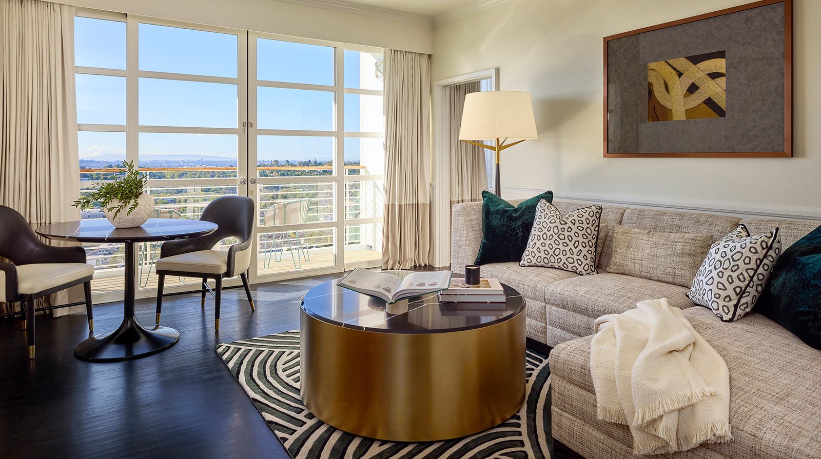 Cameo Beverly Hills, LXR Hotels & Resorts interior