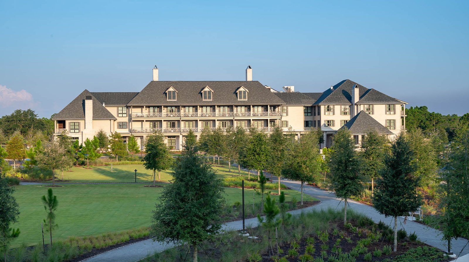 Camp Creek Inn interior