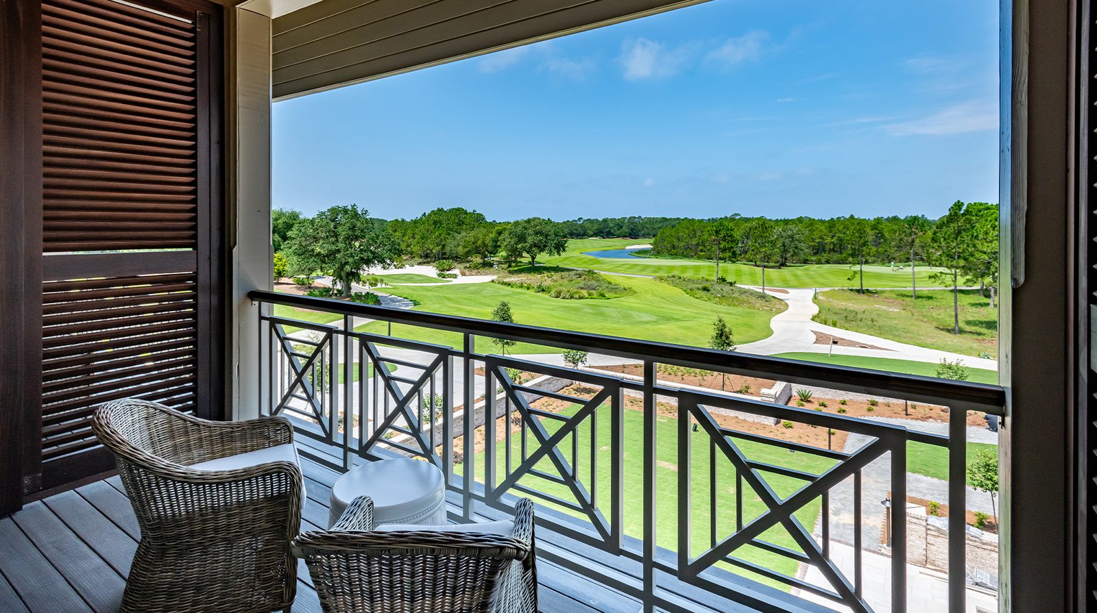 Camp Creek Inn interior
