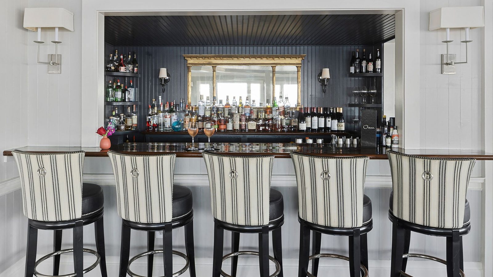 Cape Arundel Inn & Resort interior