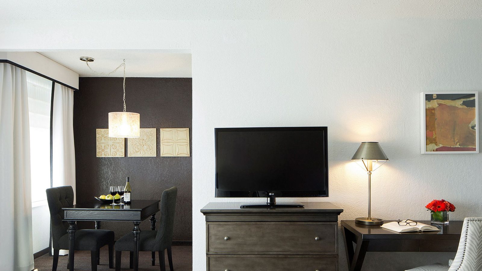 Capitol Hill Hotel interior