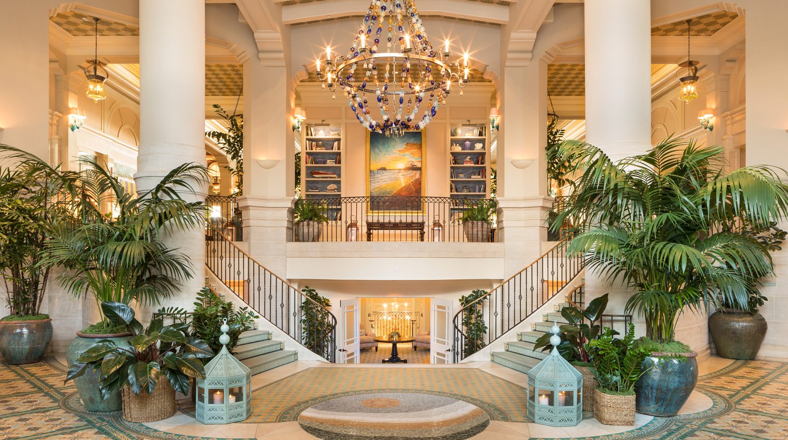 Casa del Mar interior