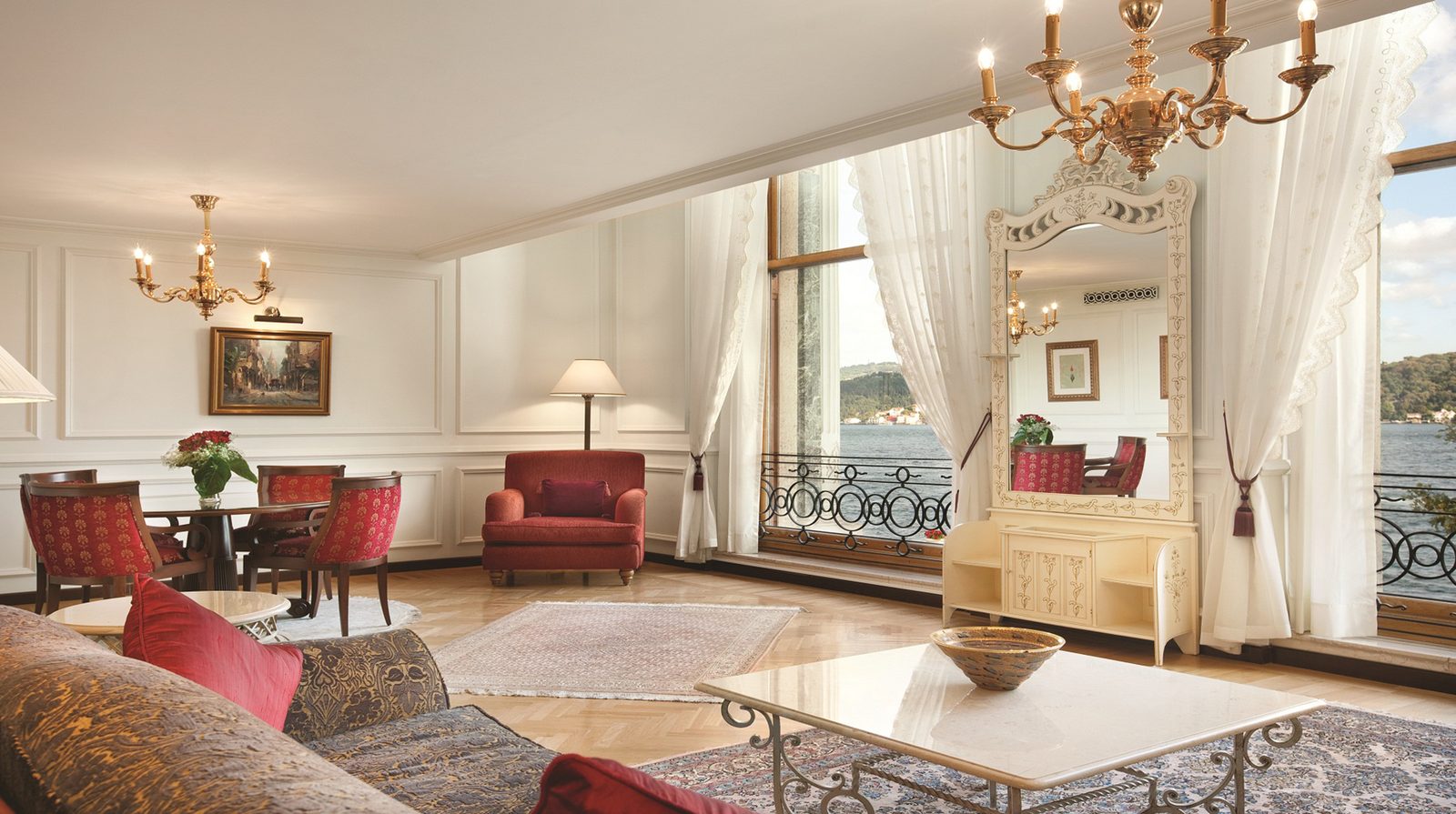 Çırağan Palace Kempinski interior