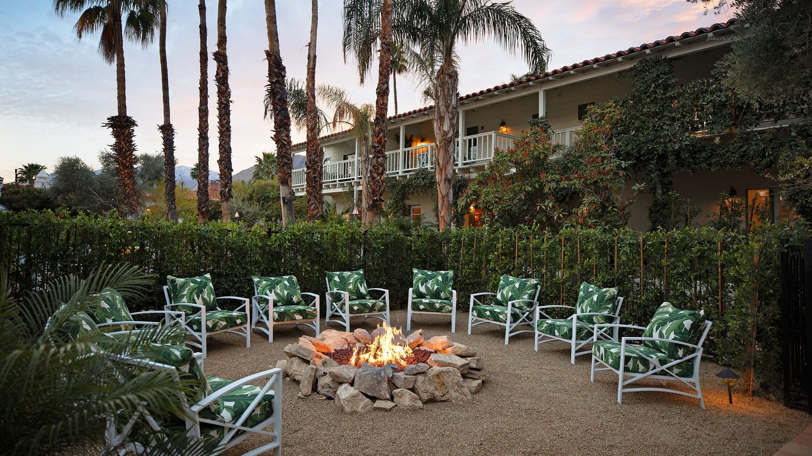 Colony Palms Hotel