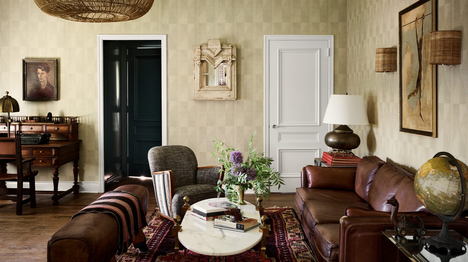 Commodore Perry Estate, Auberge Collection interior