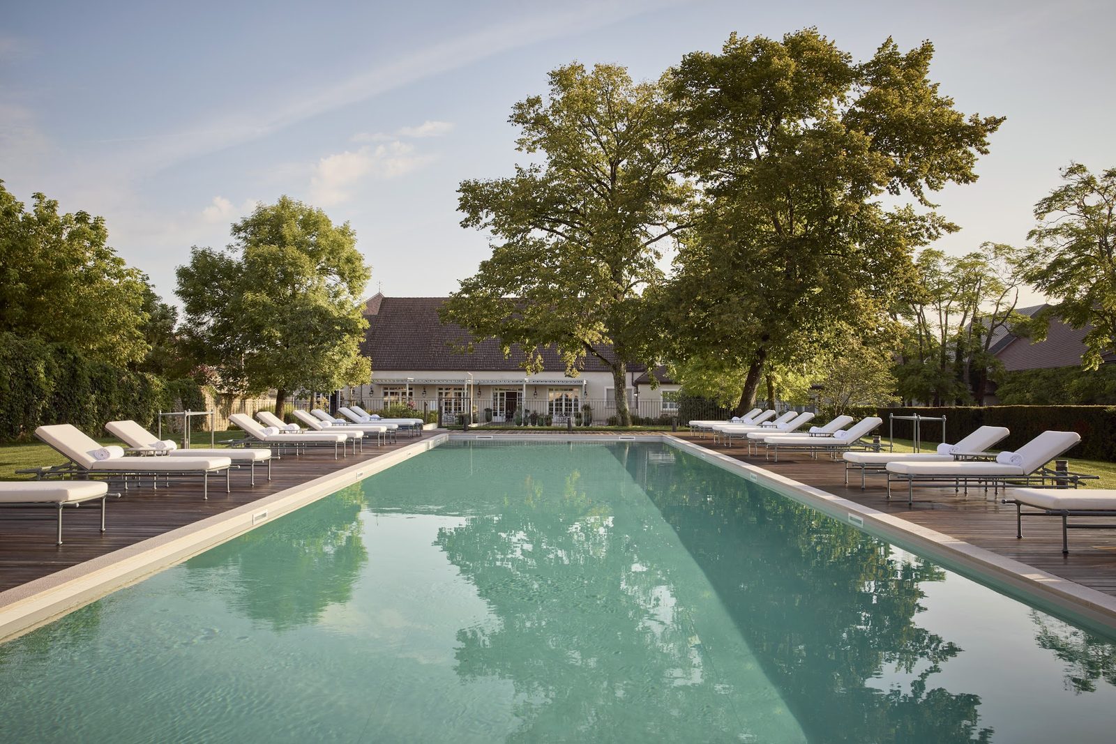 COMO Le Montrachet interior