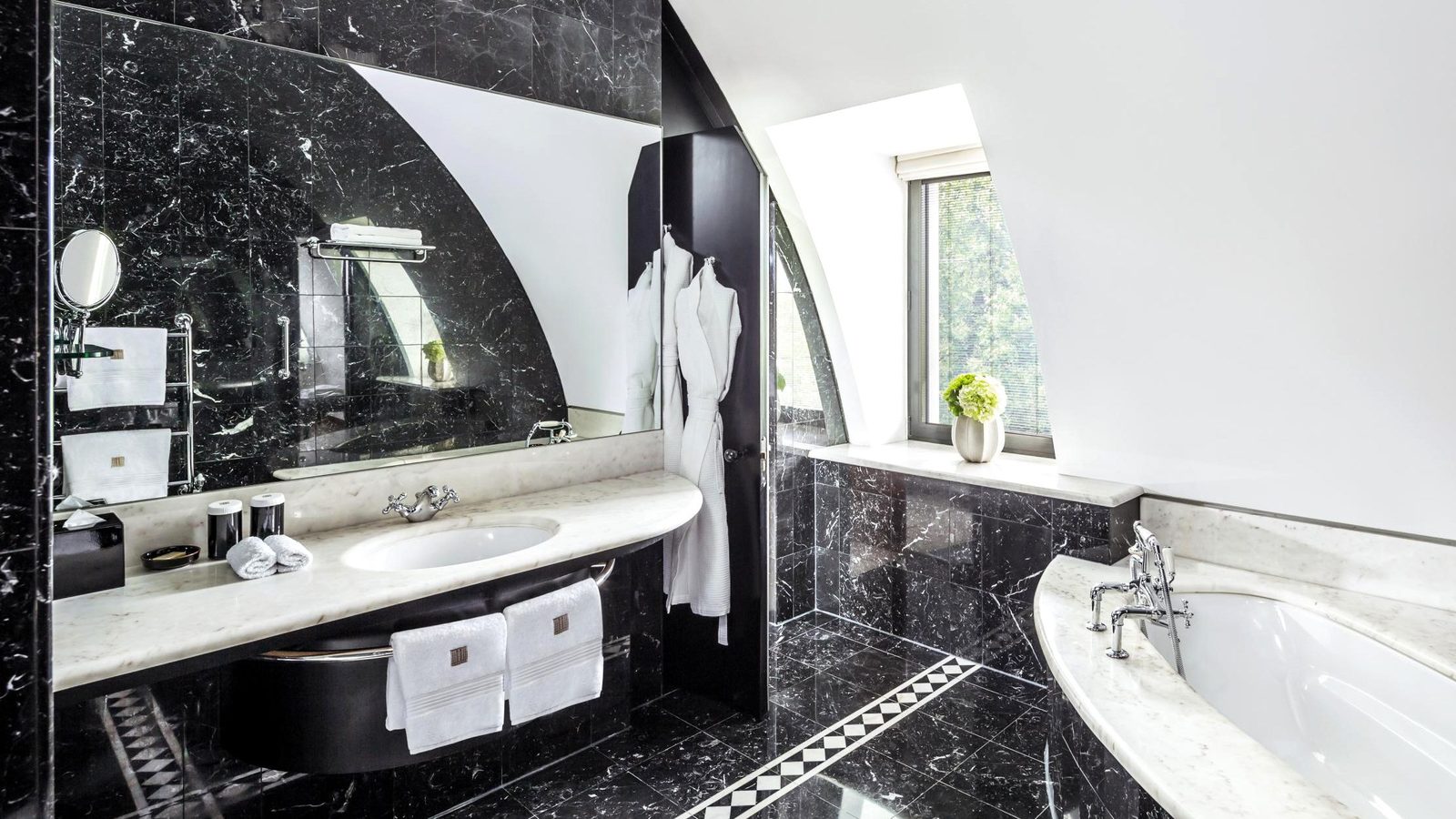 COMO The Halkin, London interior