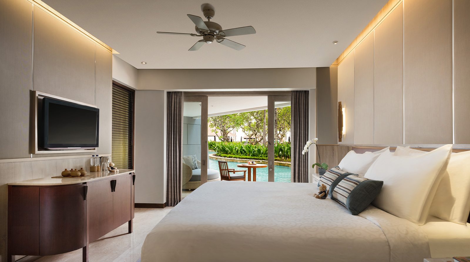 Conrad Bali interior