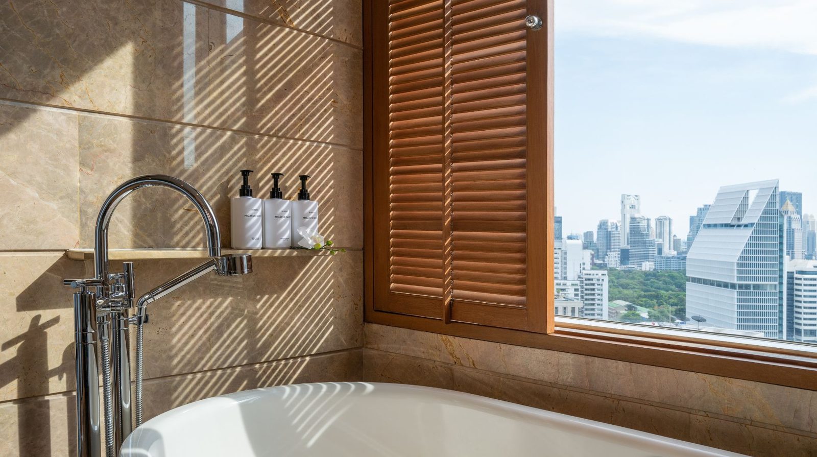 Conrad Bangkok interior