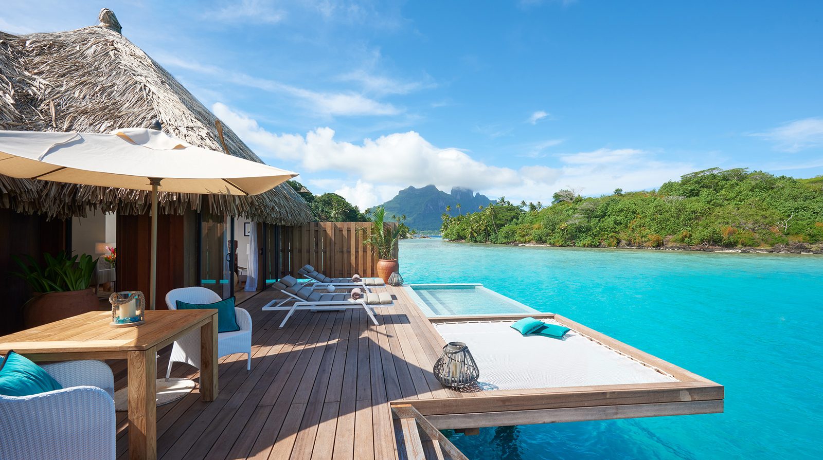 Conrad Bora Bora Nui interior