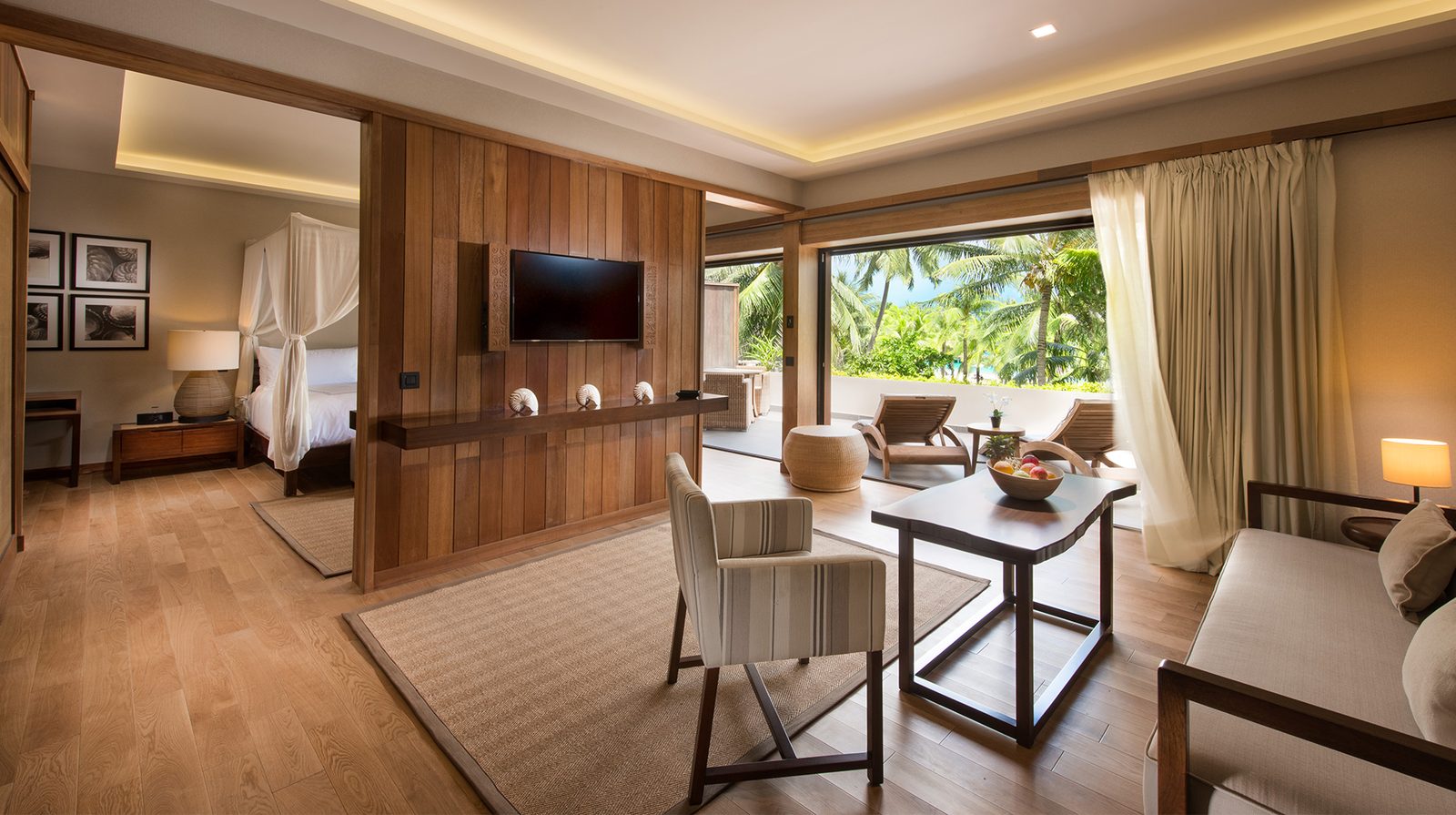 Conrad Bora Bora Nui interior