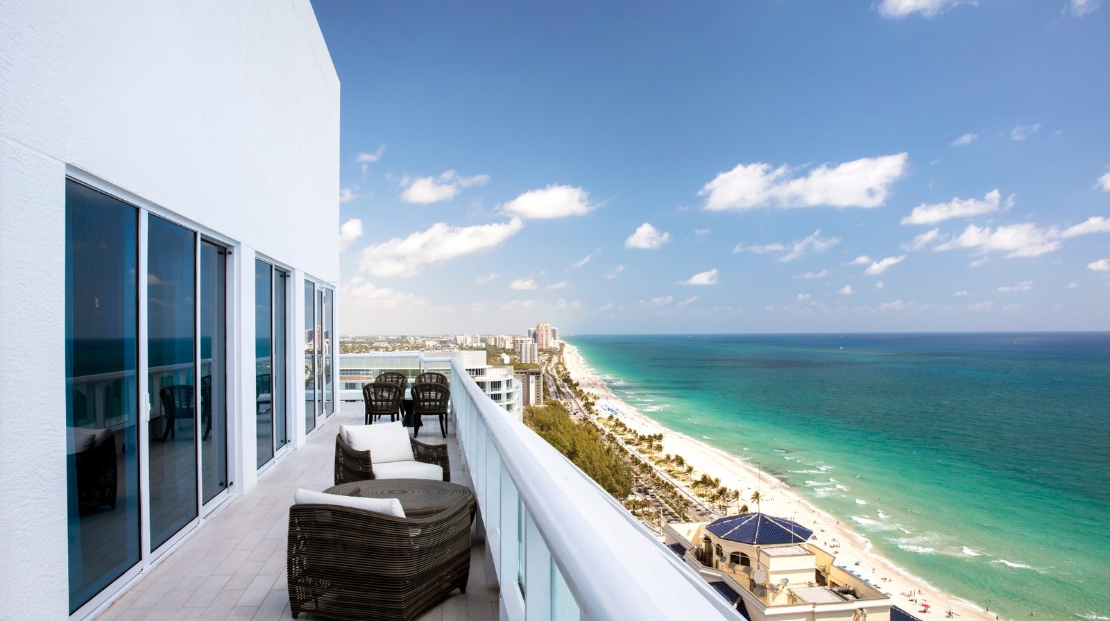 Conrad Fort Lauderdale Beach interior