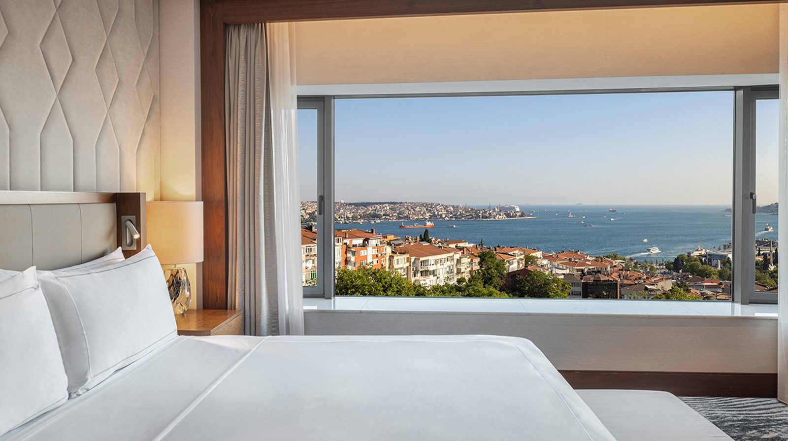Conrad Istanbul Bosphorus interior