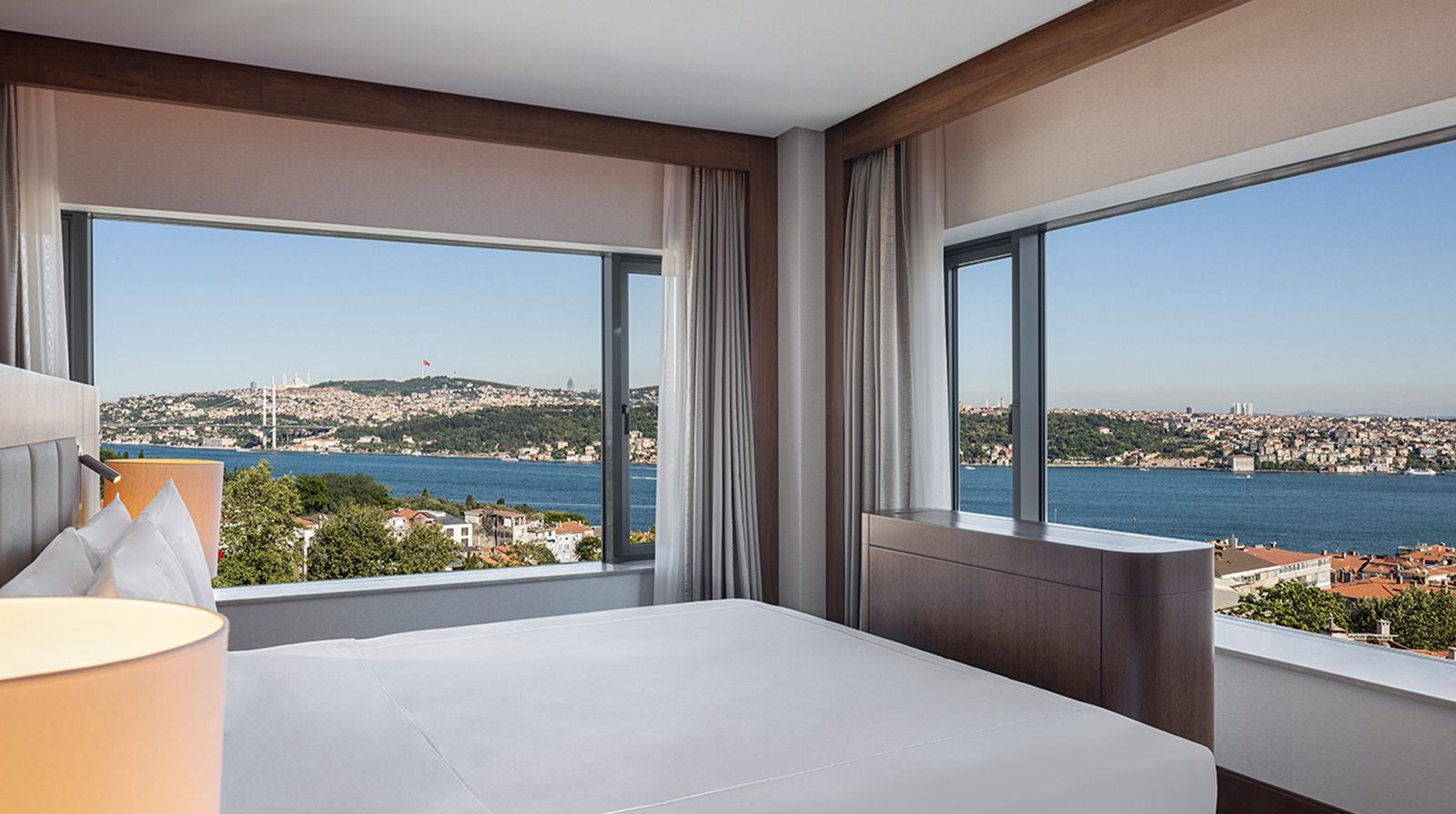 Conrad Istanbul Bosphorus interior