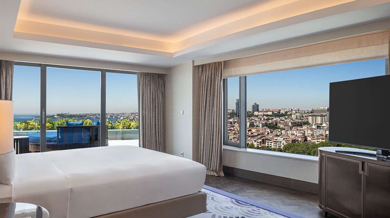 Conrad Istanbul Bosphorus interior
