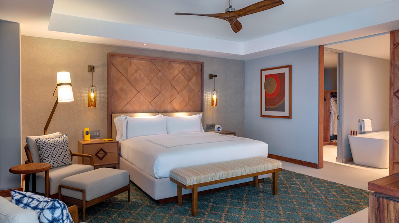 Conrad Punta de Mita interior