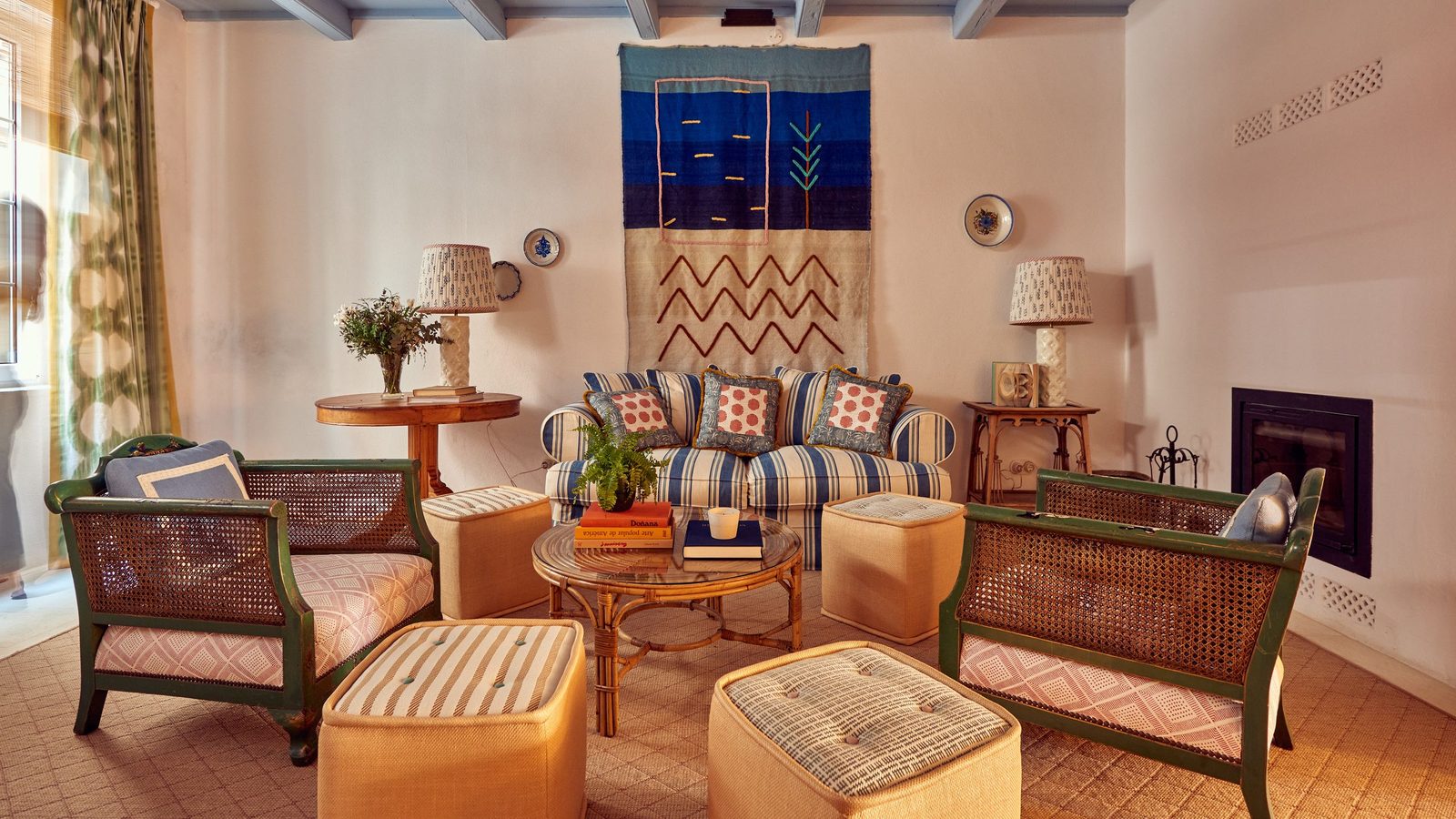 Cristine Bedfor Guest Houses Mahón interior