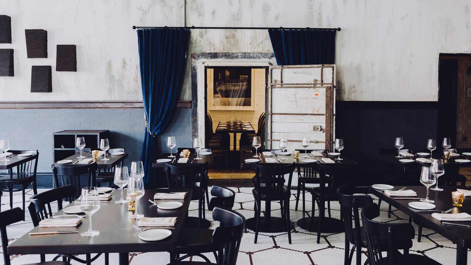 Crossroads Hotel interior
